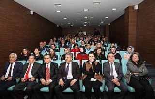 Kocasinan Belediyesi personeline koronavirüs eğitimi