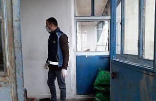 Kömürü biten yaşlı kadının yardımına zabıta...