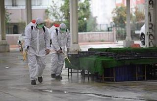 Konyaaltı’nda dezenfekte çalışmaları sürüyor
