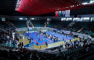 Korona virüs karate takvimini değiştirdi