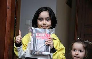 Korona virüsüne karşı binlerce kitap dezenfekte...