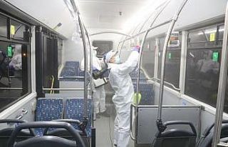 Koronavirüse karşı Kırşehir Belediyesi dezenfekte...