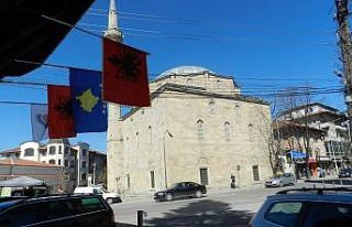 Kosova camilerinde ’korona virüsü’ hutbesi