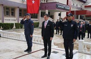 Kozan’da sade tören