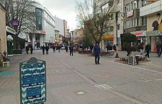 Kütahyalılar korona virüs tedbirlerine uyuyor