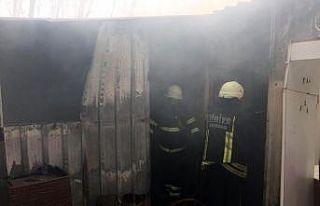 Malkara’da konteyner ev yandı