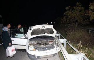 Manavgat-Antalya kara yolunda zincirleme trafik kazası:...