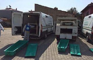 Manisa Büyükşehir Belediyesinin birimleri dezenfekte...