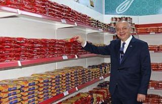 Manisa Büyükşehir hizmeti yaşlıların ayağını...