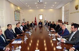 Manisa’da koronavirüse karşı alınan tedbirler...