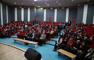 Melikgazi Belediyesi’nde Çölyakla Yaşam Semineri