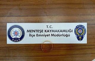 Menteşe’de ayarı düşük altın satmaya çalışan...
