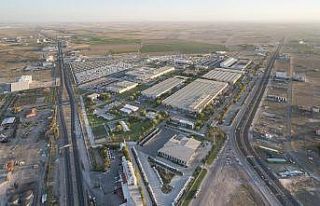 Mercedes-Benz Türk üretime verdiği arayı uzattı