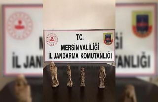 Mersin’de Roma dönemine ait 4 heykel ele geçirildi