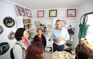 Mezitli Belediyesi sanat çarşısı açıldı