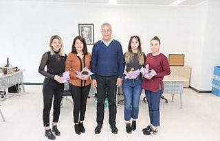 Mezitli’de kadınlar unutulmadı