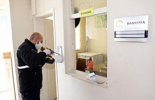 Mudanya’da kamu kurumlarına belediyeden hijyen...