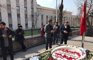 Muhsin Yazıcıoğlu vefatının 11. yılında kabri...