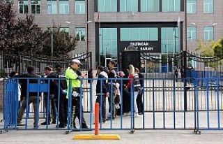 Muhtarı öldürüp çobanı da yaralayan sanık,...