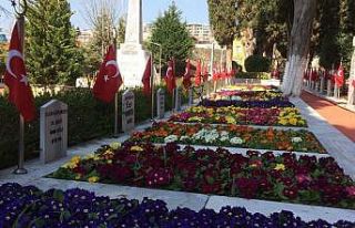 Namazgah Şehitliği 18 Mart’a hazırlandı