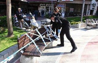 Nazilli’de banklara şerit çekildi