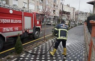 Nevşehir’de cadde ve sokaklar dezenfekte ediliyor