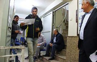 Noterler virüs nedeniyle nöbetleşe çalışınca,...