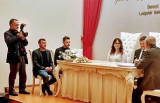 Oğlunun nikah törenini böyle fotoğrafladı