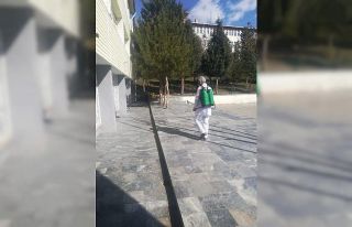 Okullar dezenfekte ediliyor