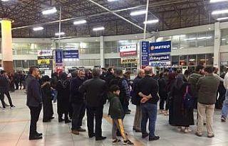 Okulları tatil oldu, öğrenciler yazıhanelere akın...