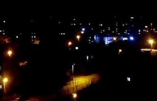 Osmaniye’de sağlık çalışanları için balkondan...