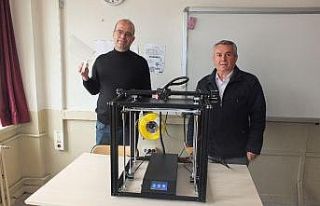 (Özel) 3D teknolojisi ile sağlık çalışanlarına...