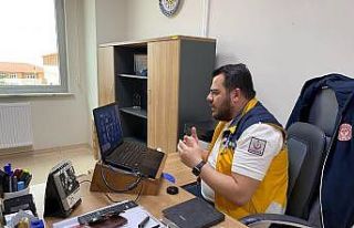 (Özel Haber) Bir baba şefkatiyle ekiplerinin üstüne...