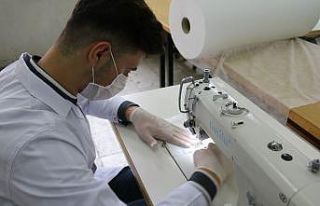 (Özel haber) Öğrenciler maske ihtiyacı için harekete...