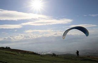 Pamukkale’de uçuş izinleri artık belediyeden...