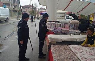 Pazaryerinde korona virüs denetimleri