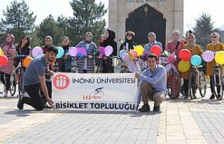 Pedallar, kadınlar için çevrildi