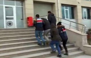 PKK elebaşlarının korumalığını yapan 2 terörist...