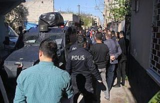 Polisi yaralayan şahıs vurularak etkisiz hale getirildi