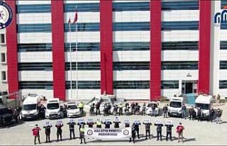 Polisten korona virüs klibi