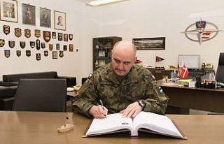 Polonya’da General korona virüsüne yakalandı