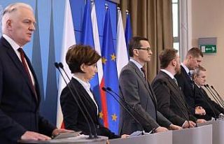 Polonya’da korona virüs tedbirleri arttırılıyor