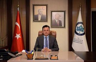 Rektör Şenocak’tan Çanakkale Zaferi ve Şehitleri...