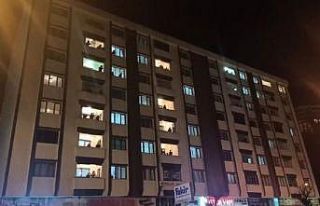 Rize’de sağlık çalışanlarına alkışlarla...