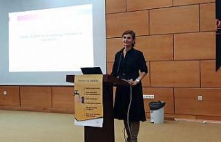 Sağlık çalışanlarına korona virüs eğitimi...