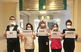 Sağlık personelinden evde kalın mesajı