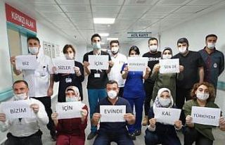 Sağlık personelinden vatandaşlara anlamlı çağrı
