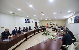 Sakarya Valiliğinde koronavirüs toplantısı