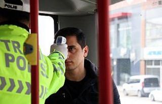 Sakarya’da, şehir dışından gelenlere ateş ölçerli...