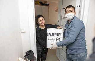 Salgın nedeniyle ülkelerine dönemeyen Azerbaycanlı...